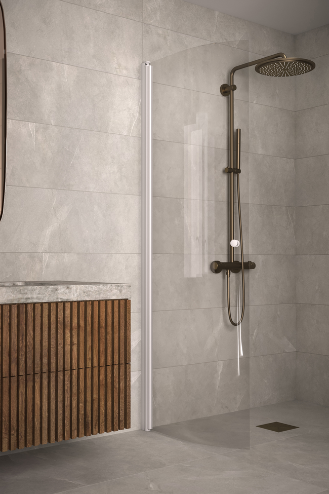 Curved hinged shower screen Classic 122