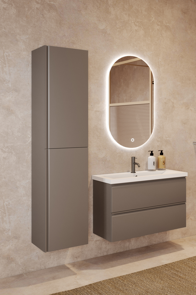 Korkea kaappi kahdella ovella Luna L19