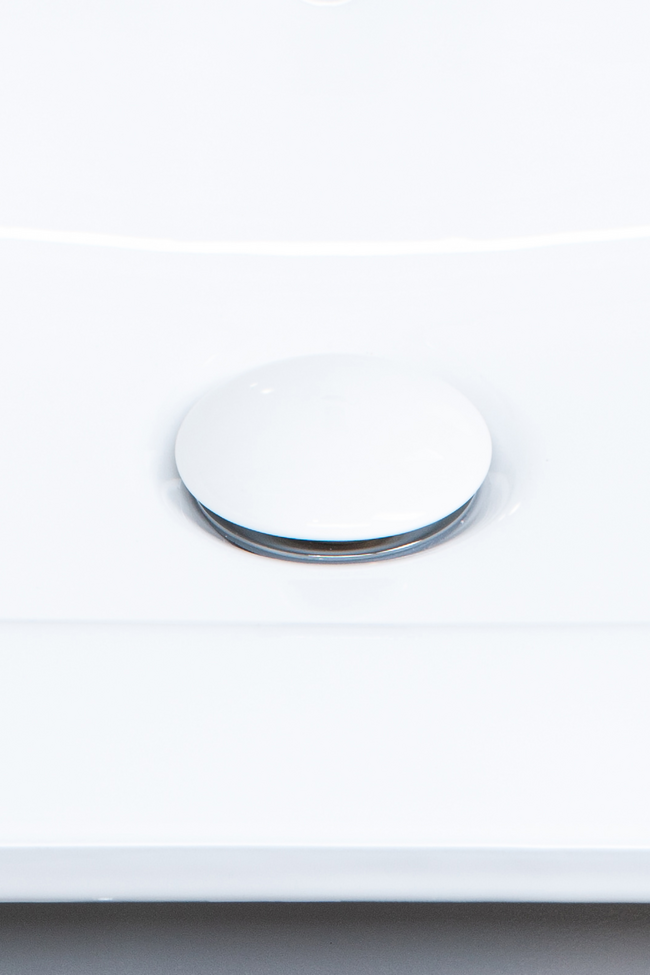 Keraaminen pohjatulppa