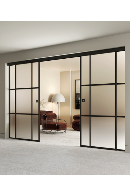 Double sliding doors with soft closing mechanism and 2 fixed walls Inne C4T Tokyo